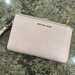 Michael Kors  pink leather wallet